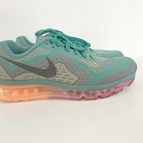 Nike Shoes - Nike Air Max sea green running shoes women's 9